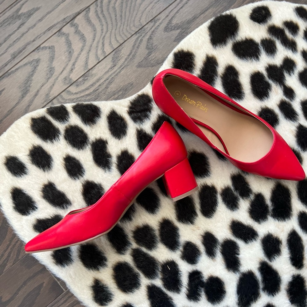 Red short block heels size 8. EUC